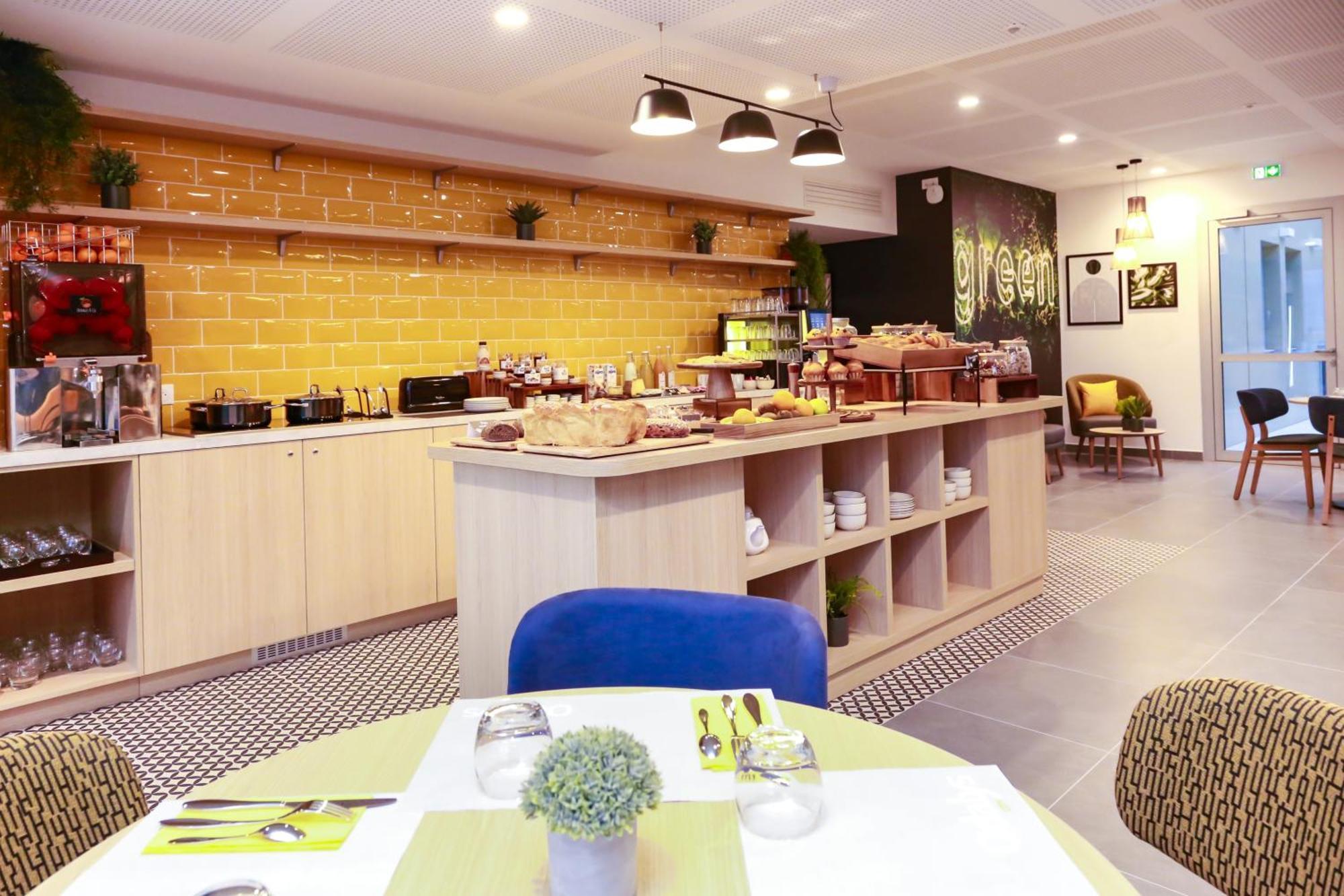 Appart Hotel Odalys City Angers Centre Gare Buitenkant foto